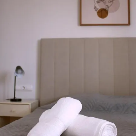 2b - Esmeralda - Pool & Apartment *